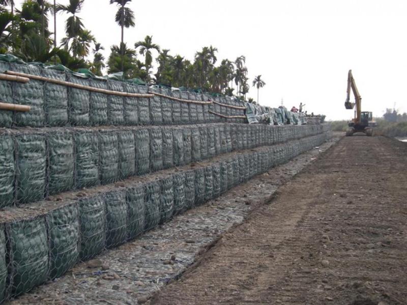 ���e�U�z�\